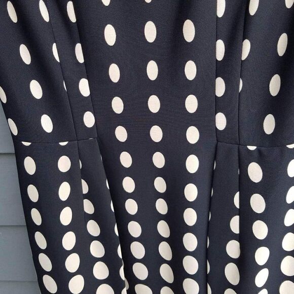 Tahari Black/Tan Polka Dot Sleveless Dress Size 8 Like New! - Picture 5 of 8